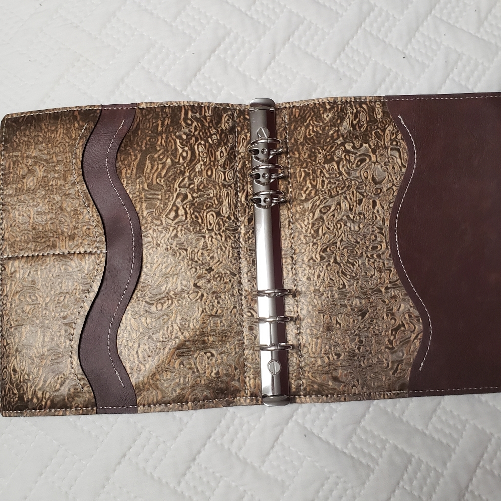 Sold Elsewhere - A5 Beetlejuice Planner - Picture 3 of 8